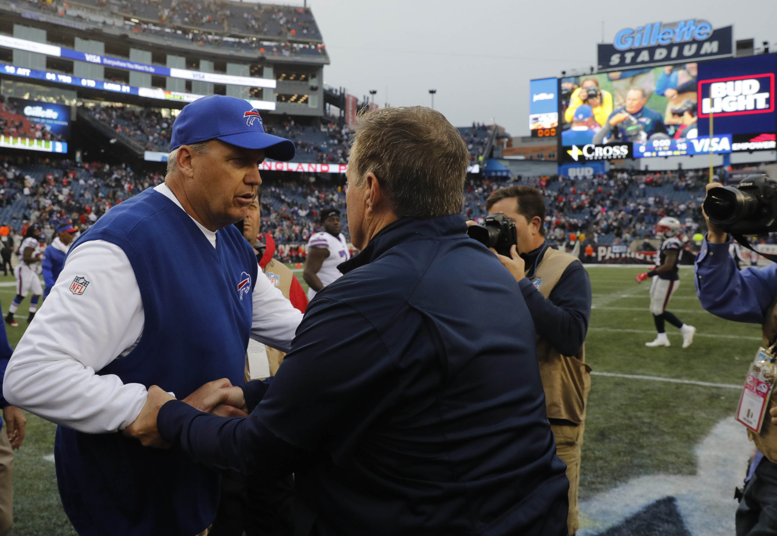 Oct 2 2016 Foxborough MA USA New England Patriots head coach Bill Belichick and Buffalo Bills head coach Rex Ryan shake hands after the game at Gillette Stadium. The Bills defeated the Patriots 16-0. Mandatory Credit David Butler II-USA TODAY Sports