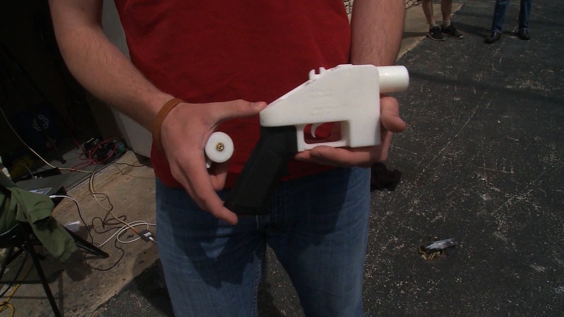 States sue to block sale of 3D-printed weapon designs online