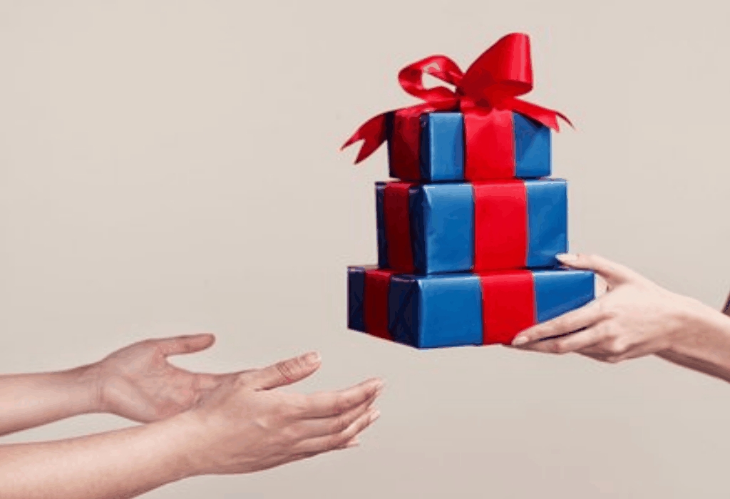Favorite Brand Gift Fashion