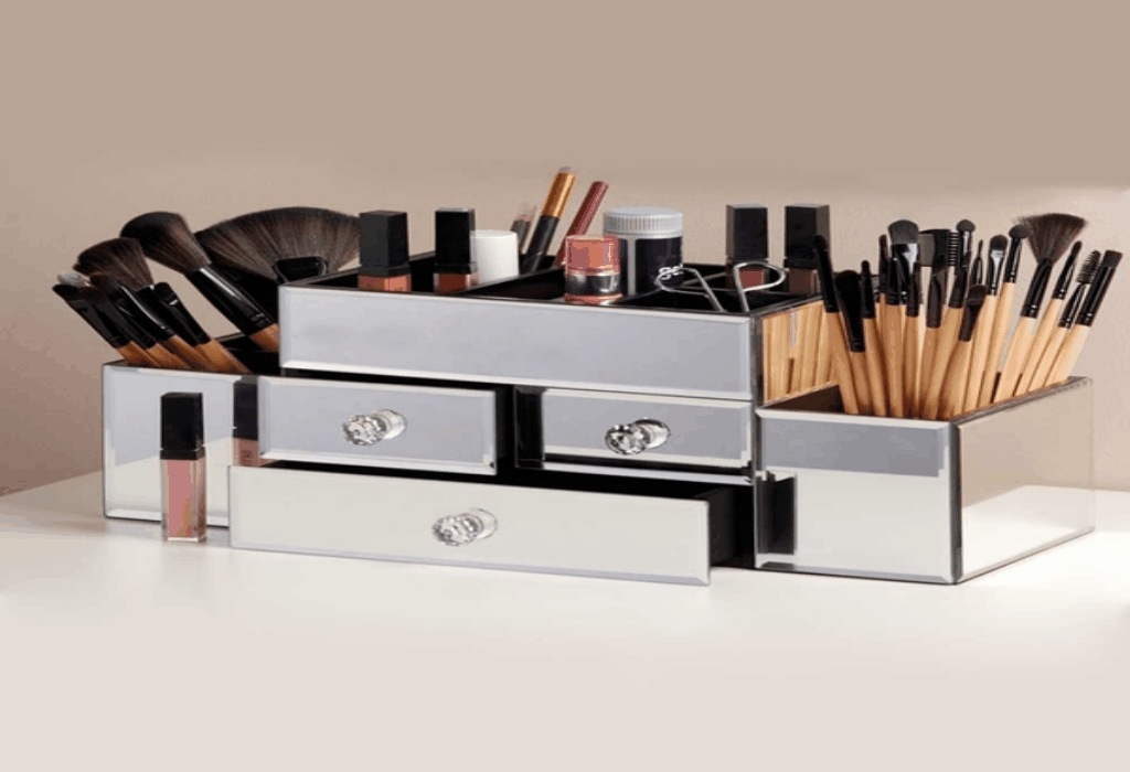 Need to know More About Women's Cosmetics Job? Fashion Lifestyle Cosmetics