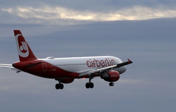 Air Berlin confirms Lufthansa Group leasing plans; job cuts